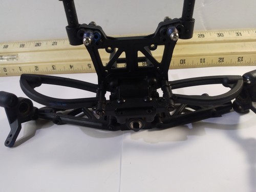 Nitro RC Front Gear Box And More Pre-owned Rc Parts 1/10 Scale Replacement Arms - Picture 9 of 18