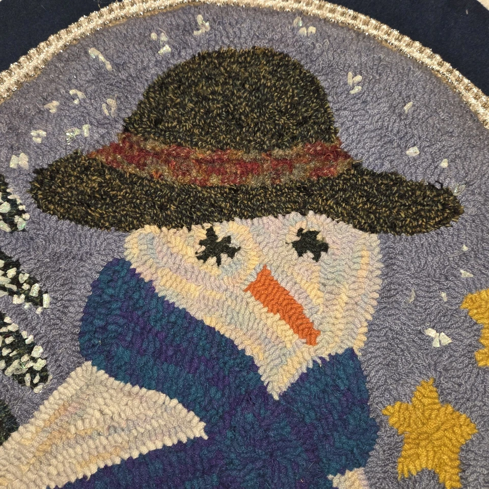 Snowman Table Topper Hand Hooked Wool Cushion Cover Wall Art Folk Art Winter 17 - Image 2 of 4
