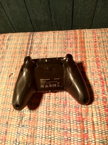 Mando Inalámbrico Power A Xbox Negro MODELO 1516953-02 - Imagen 2 de 2