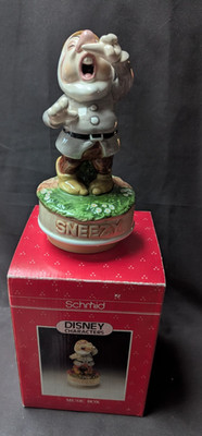 Schmid - Disney Figuren Spieluhr - Sneezy - ''My Favourite Things''