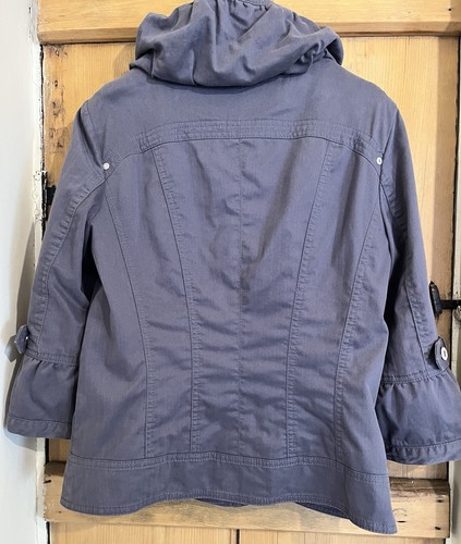 LOVELY LIGHTWEIGHT LIMITED COLLECTION JACKET FROM M&S GREY LINED UK 10 - Picture 2 of 12
