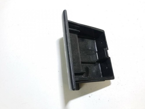 Volkswagen Golf 1993 Center Console Ashtray (Ash Tray) 1h2857309,  #633475-94