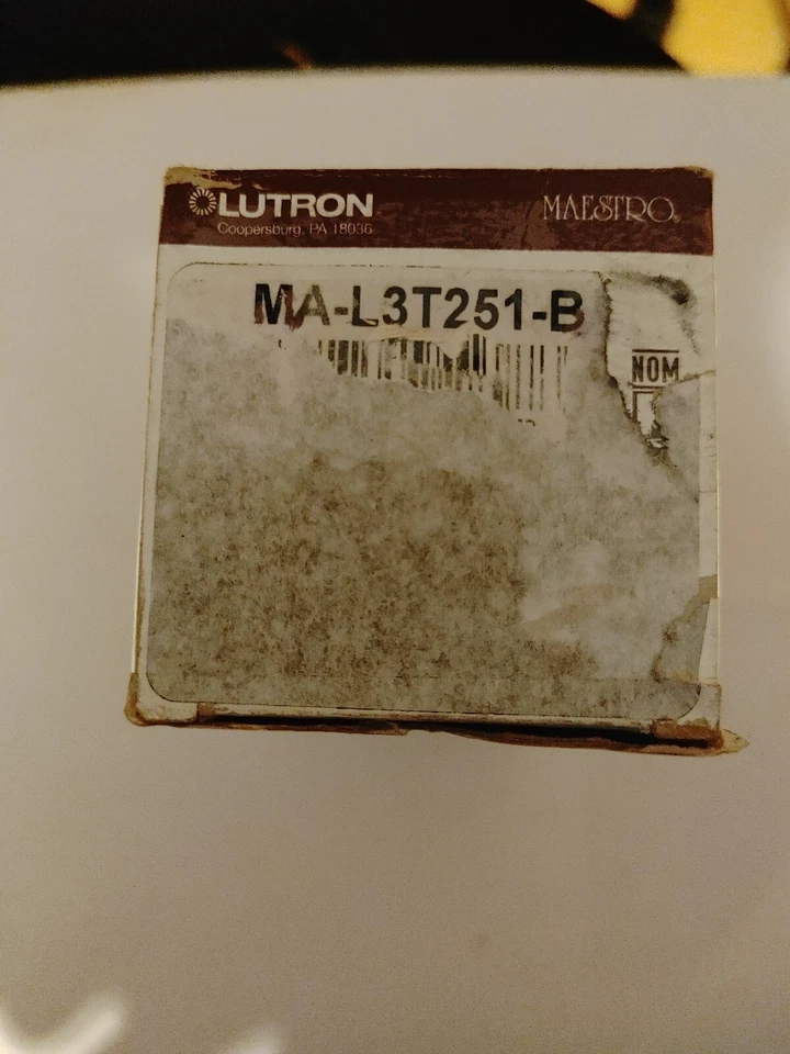Atenuador/temporizador Lutron Maestro MA-L3T251-marrón Foto 4 de 4
