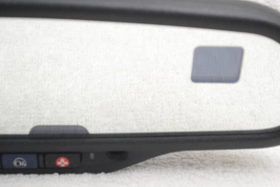 Внутреннее зеркало заднего вида с автоматическим затемнением от оригинального производителя б/у Cadillac Buick & Chevy - Изображение 4 из 4