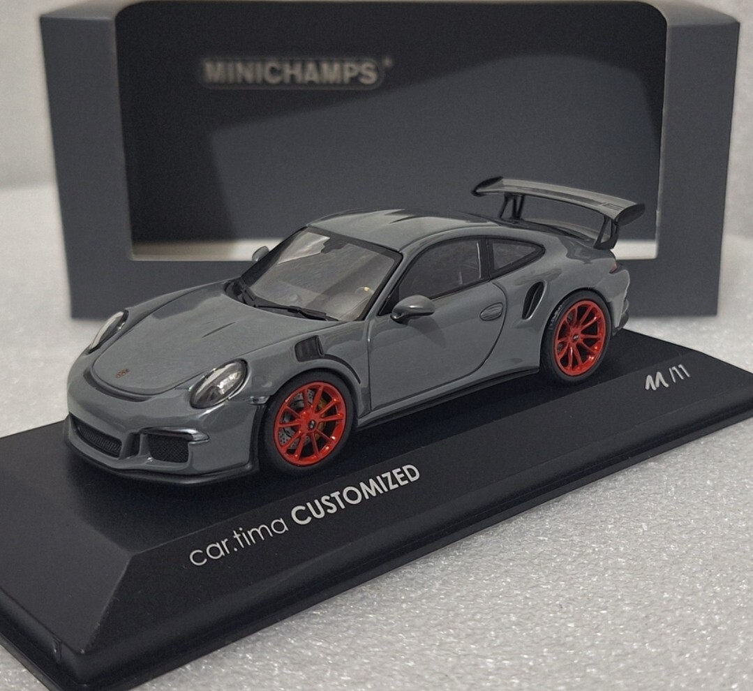 Porsche 911 (991) GT3 RS 2015 Grey/ Red 1:43 Minichamps