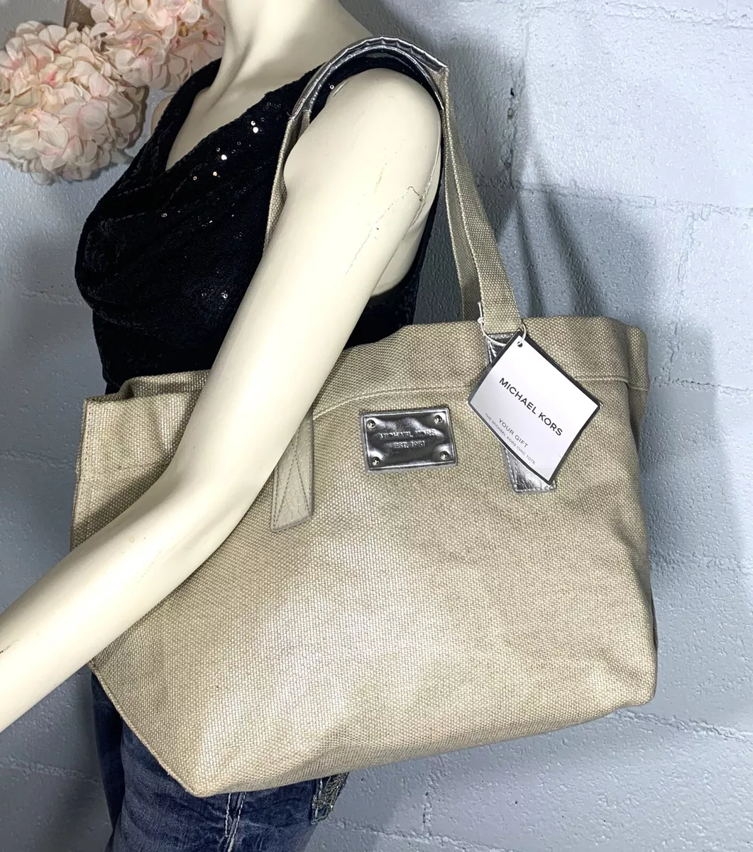NWT MICHAEL KORS Chic Tote Beige Canvas Silver Shimmer Tote Bag Shopper