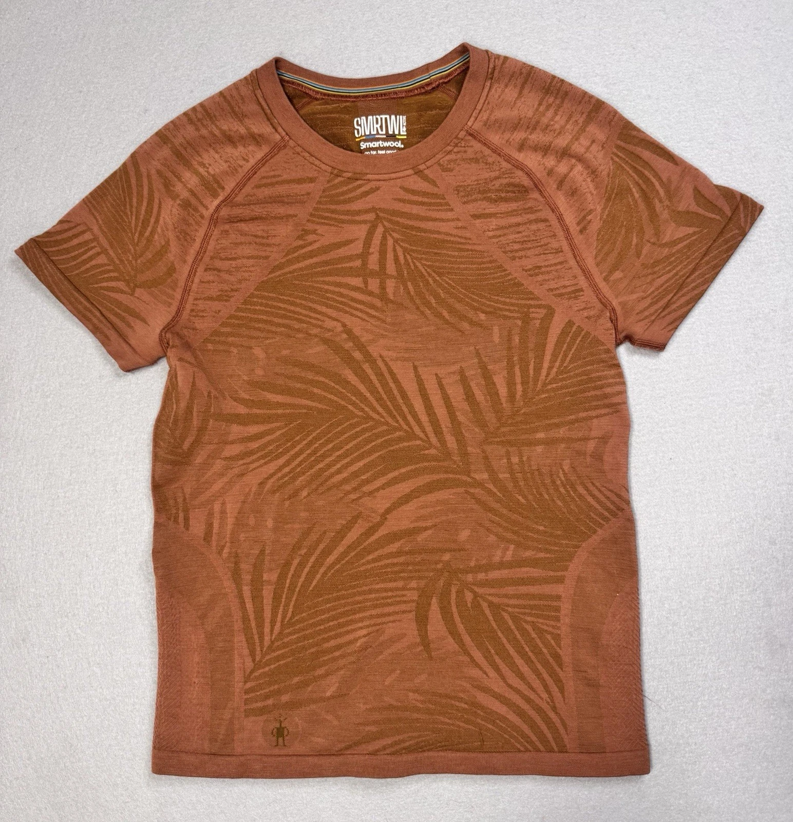 Smartwool Women’s Intraknit Active Merino Wool Blend Short Sleeve Shirt Large
Opens in a new window 