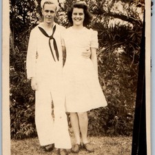 c1940s WWII US Navy Sailor Cute Woman 5" Snapshot Photo Military Uniform Vtg