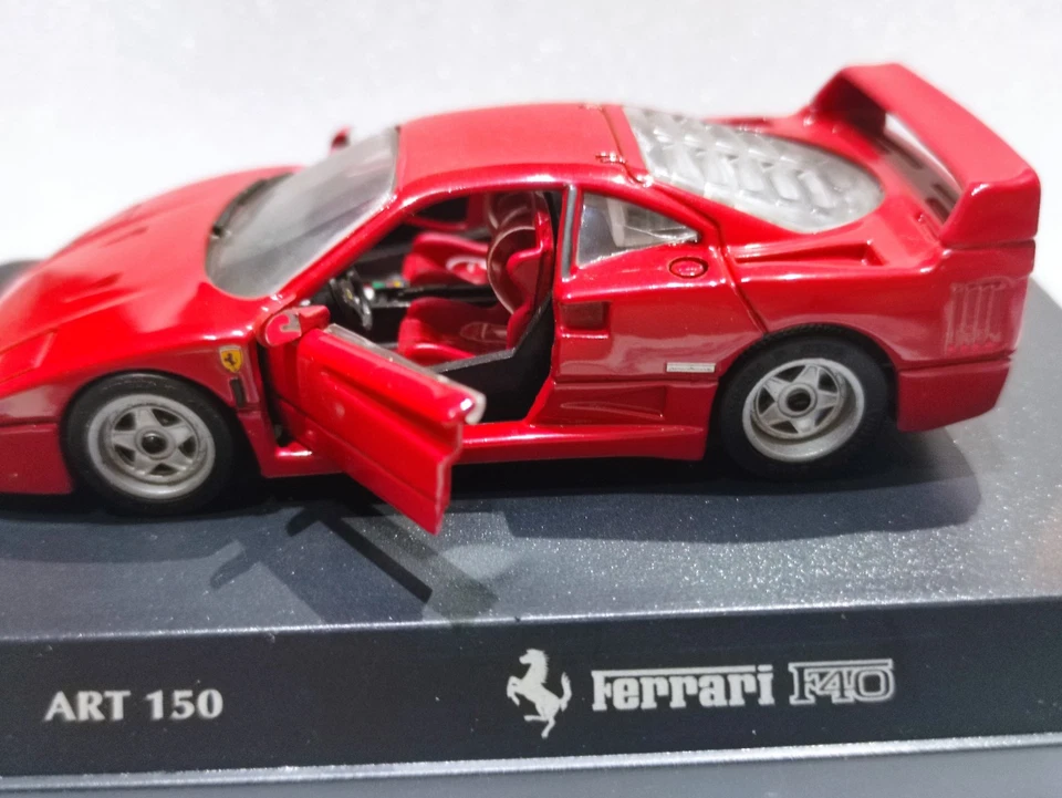 FERRARI F40 1987 DETAILCARS ART 150 1/43 - Immagine 2 di 4