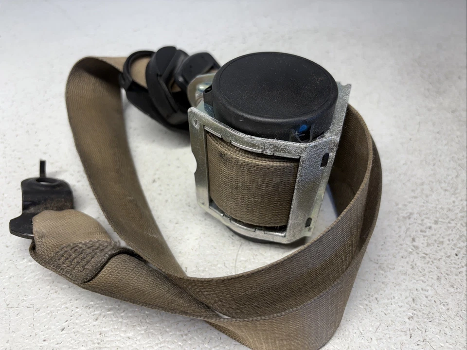 Actuador de cinturón de seguridad delantero derecho OEM 2009 10 2011 Mercedes-Benz ML350 A2518607185 Foto 3 de 4