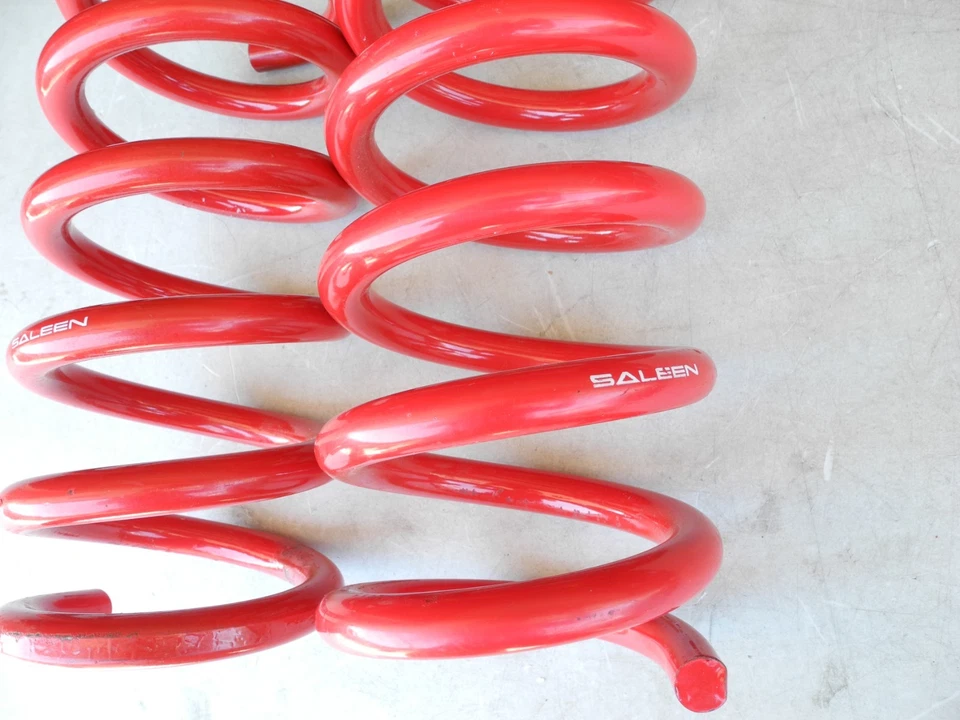Saleen Performance 后降压弹簧 适合 15-23 福特野马 带 Magneride 全新 — 第 2/4 张图片