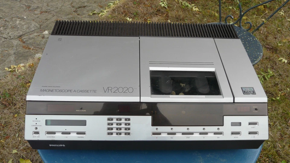 MAGNETOSCOPE V 2000 PHILIPS VR 2020 - Photo 2/3