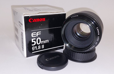 Canon EF 50mm f/1.8 II  - Schwarz