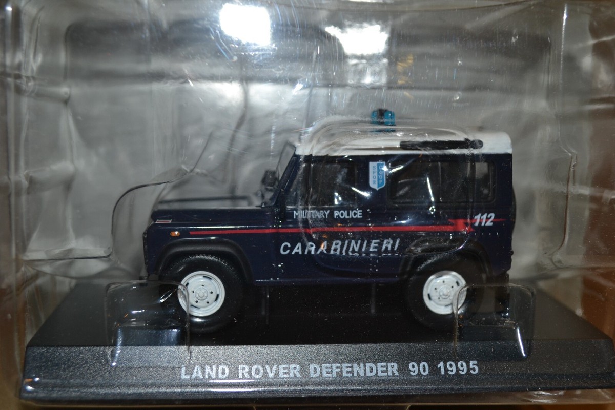 COLLECTION PRESSE LAND ROVER DEFENDER 90 CARABINIERI 1/43 ( blister non ouvert