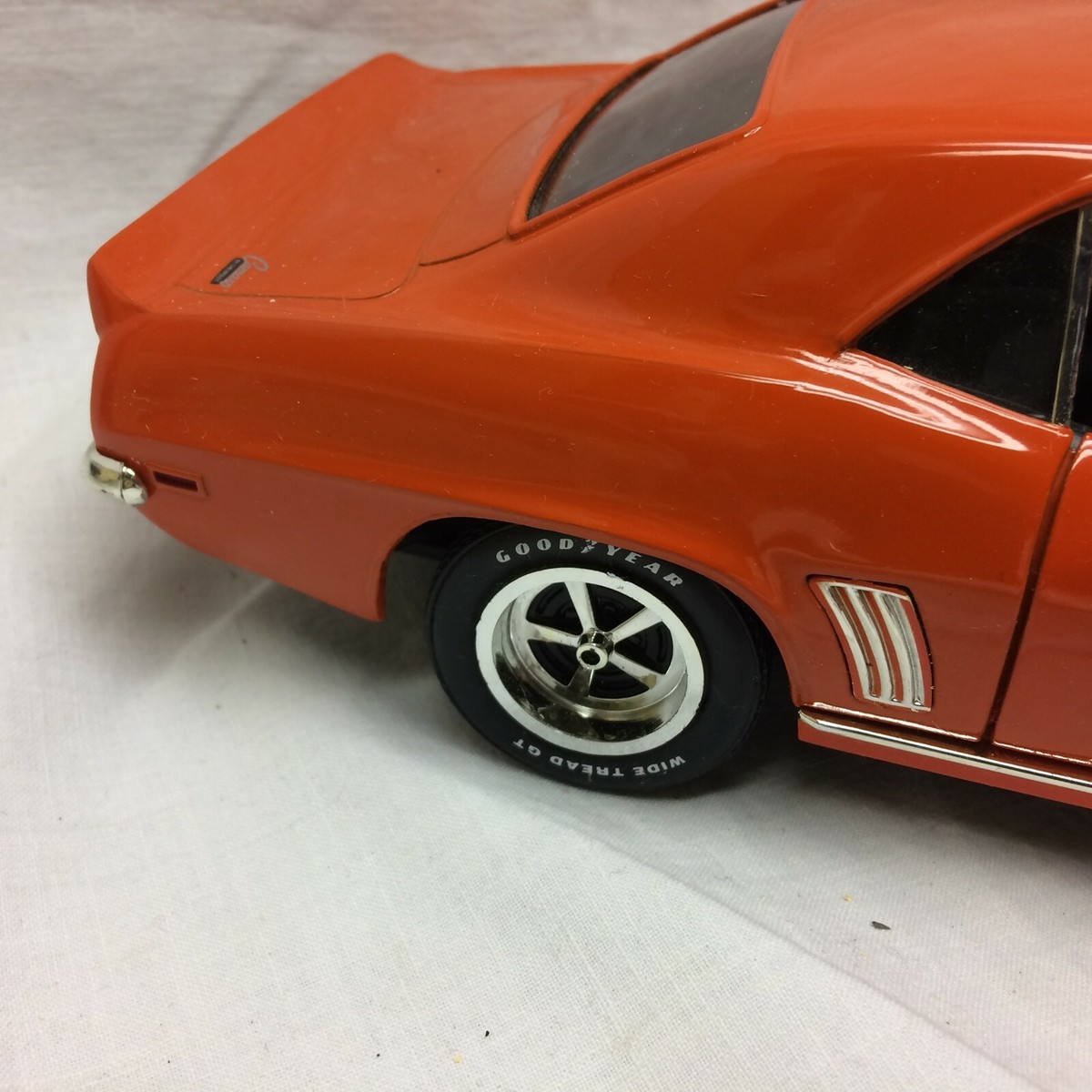 ERTL Toy Car 1969 Chevy Camaro 1/18 Orange | eBay