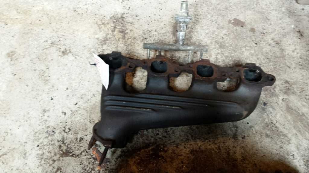 DRIVER LEFT EXHAUST MANIFOLD 366 W/AIR TUBES FITS 1980 CHEVY HEAVY DUTY