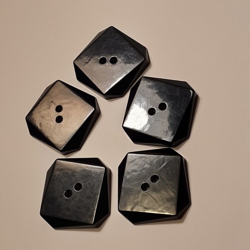 5 Rare Vintage Black Shiny Plastic Square Buttons 15/16" 23mm x 4.6mm - Picture 2 of 2