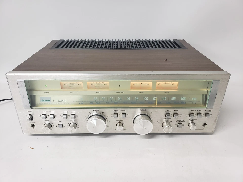 Receptor estéreo de CC Sansui G-6000 de colección Foto 2 de 4
