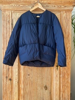 Blaue, leichte Daunenjacke von Uniqlo C/ Lightweight blue down jacket, size XS