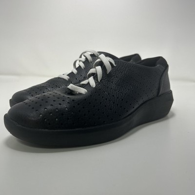Clarks Collection Kayleigh Aster Black Leather Sneaker Women s Size 11