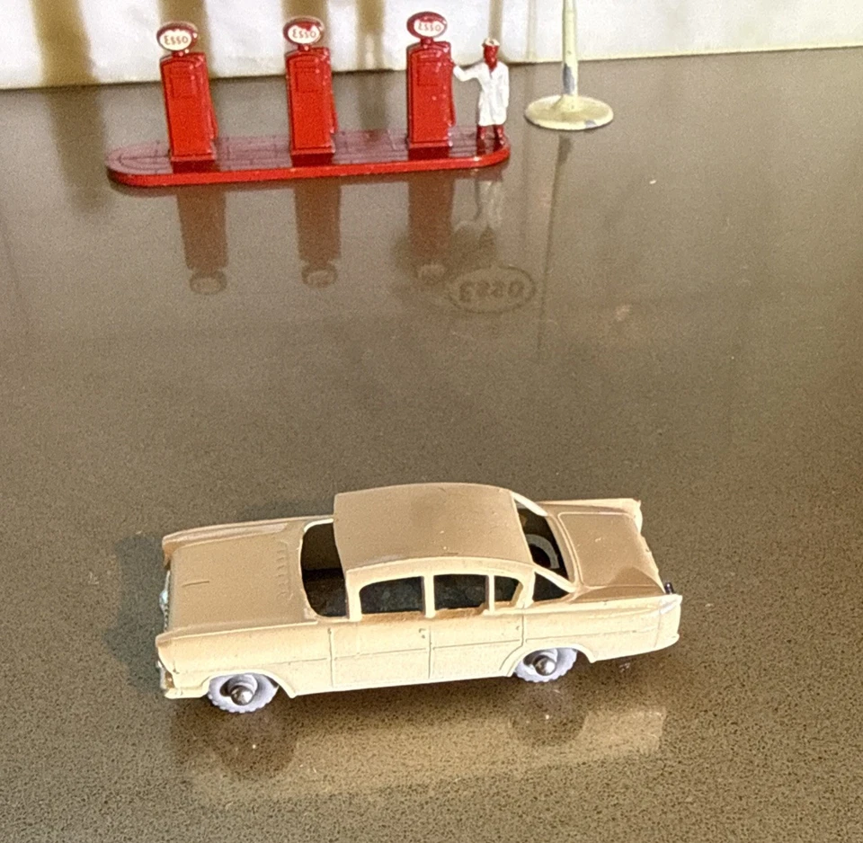 Matchbox Moko Lesney 22c Vauxhall Cresta In RARE Pink/Salmon  (GPW) ~ Minty ! - Image 2 of 4