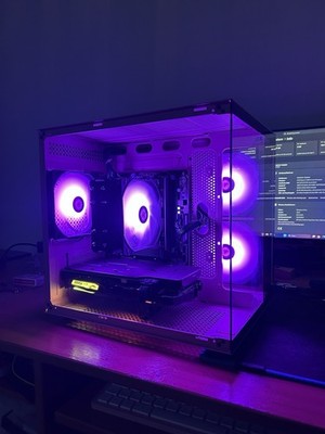 Gaming PC PINK RGB   GTX 1660 Ti, Ryzen 5, 16GB RAM, SSD Fortnite
