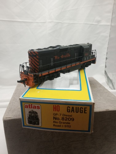 Atlas GP-7 Diesel Calibre HO No. 8209 Rio Grande Road #5112 como nuevo  | Condition: New: Other (See Details)