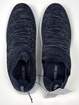 MEMBERS ONLY Mens US 10M Navy Breathable Slip-On Athletic SHOES Sneakers NWT NEW Members Only Light Weight Breathable Sneakers Navy Men main image 3