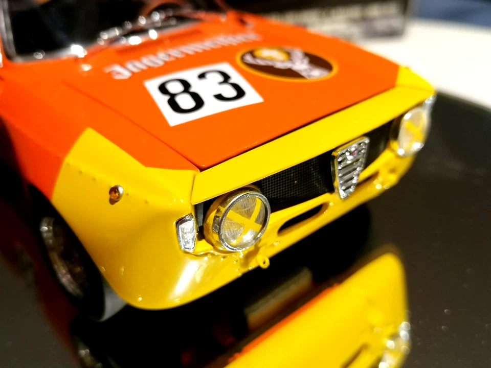 Minichamps 1/18 Alfa Romeo GTA 1300 Junior DRM 1972 Jägermeister MINT with Box - Immagine 3 di 4