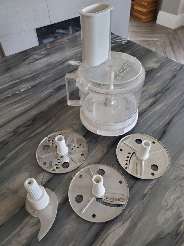 Built-in NuTone Food Center Food Processor Model 256N