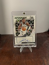 Damian Lillard Signs Exclusive Autograph Deal with Leaf Trading Cards 19