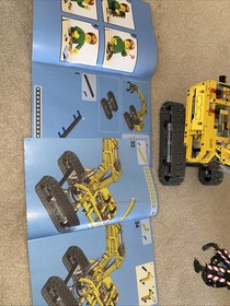 LEGO TECHNIC: Excavator (42006) Complete With Manuals.   No Box.