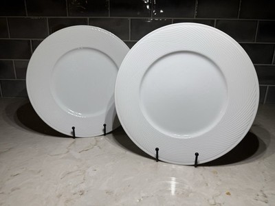 Dansk Tapestries Winter White Dinner Plates Set of 2 10.75  Jack Lenor Larsen