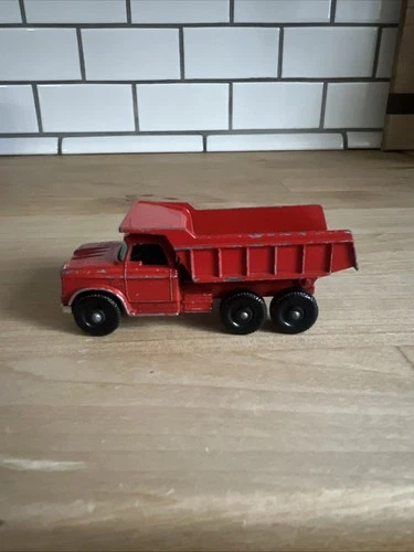 VINTAGE MATCHBOX DIE CAST RED DODGE "DUMPER TRUCK SERIES 48 LESNEY - Used