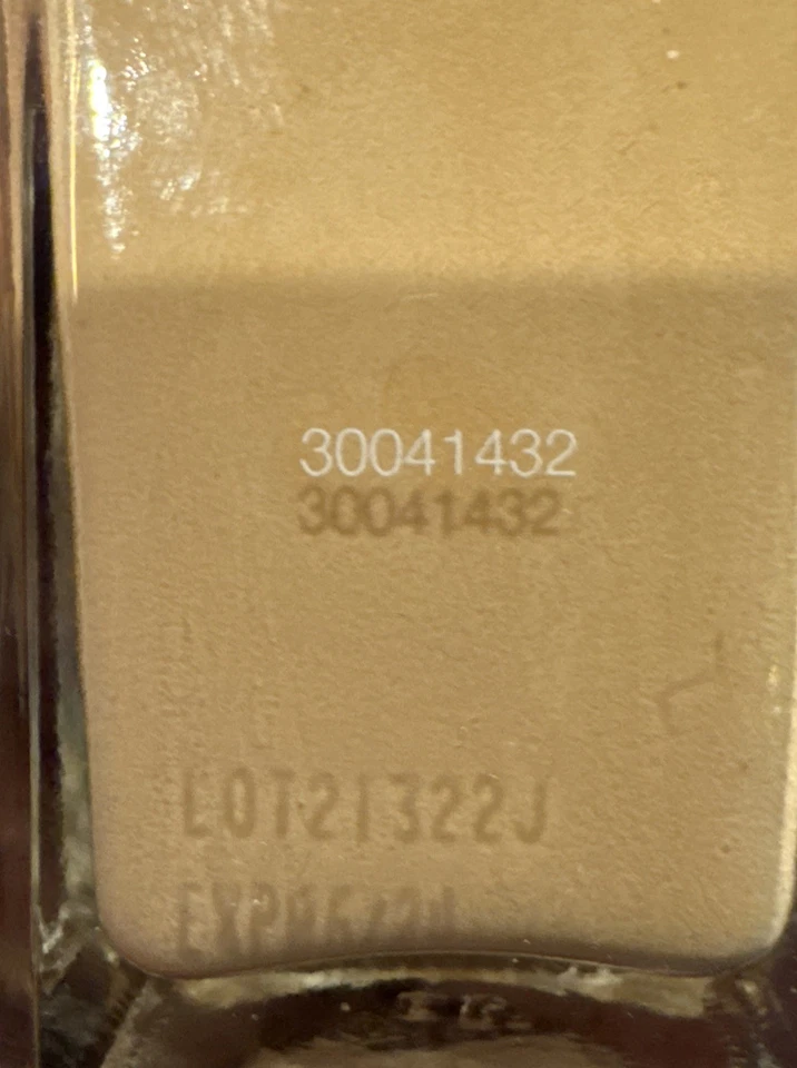 3x Neutrogena Skin Clearing Oil-Free Liquid Makeup, Classic Ivory 10 @@Read@@ - Image 3 of 3