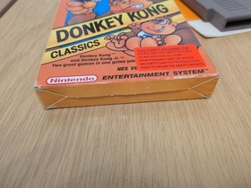 Nes - Donkey Kong Classics - Boxed With Manual