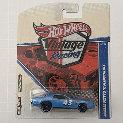 ミニカー hotwheels 71 Plymouth GTX Richard Petty Hot Wheels Vintage Racing Richard Petty's '71 Plymouth GTX 24/30