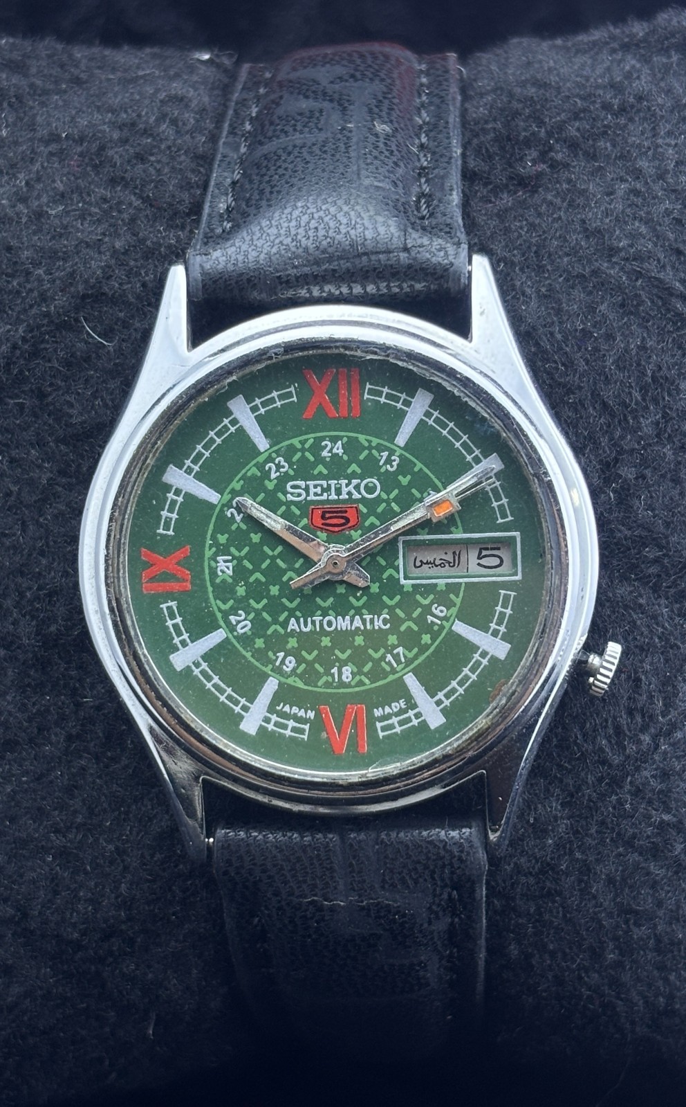 Refurbished Seiko 5 Automatic Green Dial Date/Day Working Stainless Steel Watch