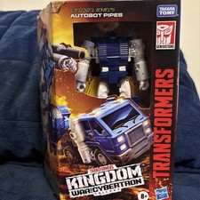 Transformers Kingdom Pipes War for Cybertron Deluxe Class Autobot