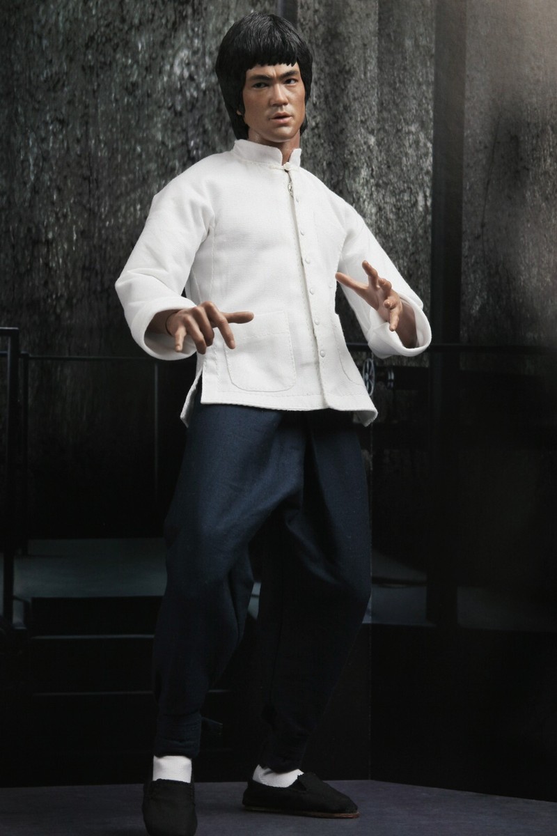 Hot Toys DX04 Bruce Lee Enter the Dragon 1/6 scale figure w/box