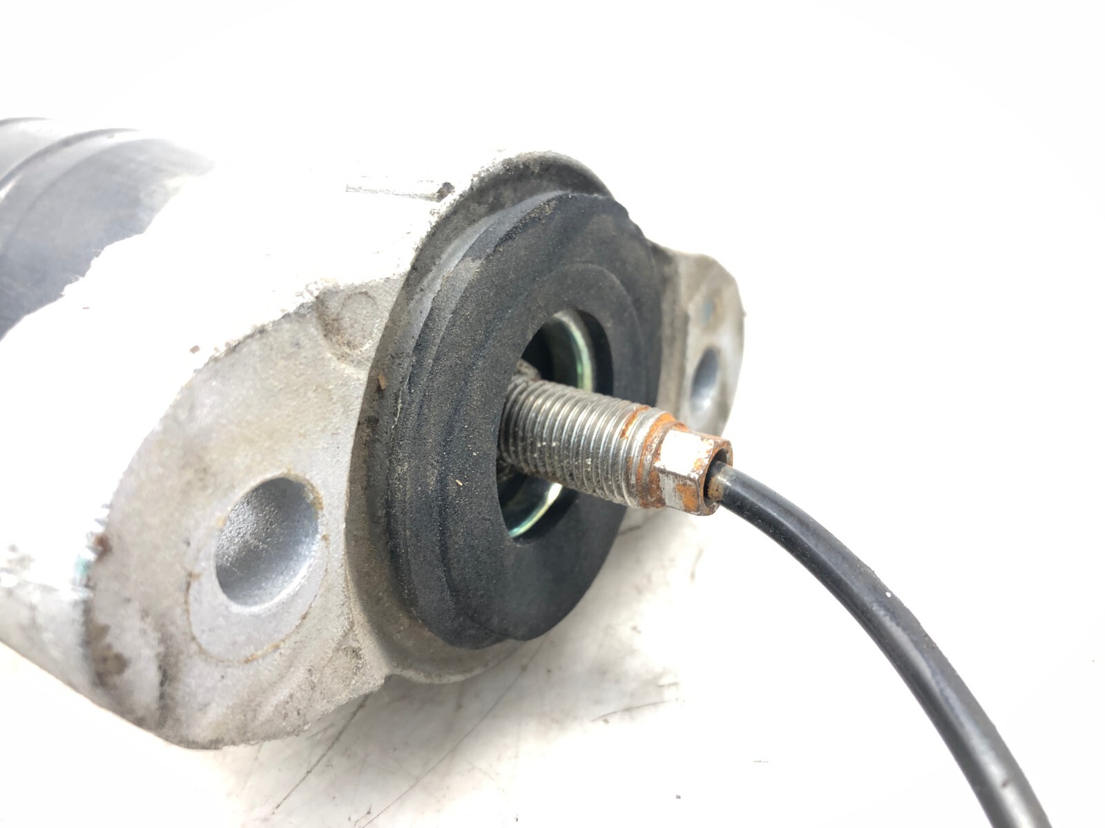 2017-2020 MASERATI LEVANTE 3.0L LEFT DRIVER REAR SHOCK STRUT ABSORBER OEM