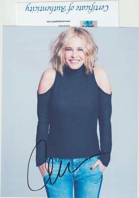 8X10 PHOTOGRAPH HAND SIGNED AUTOGRAPH - CHELSEA HANDLER | eBay