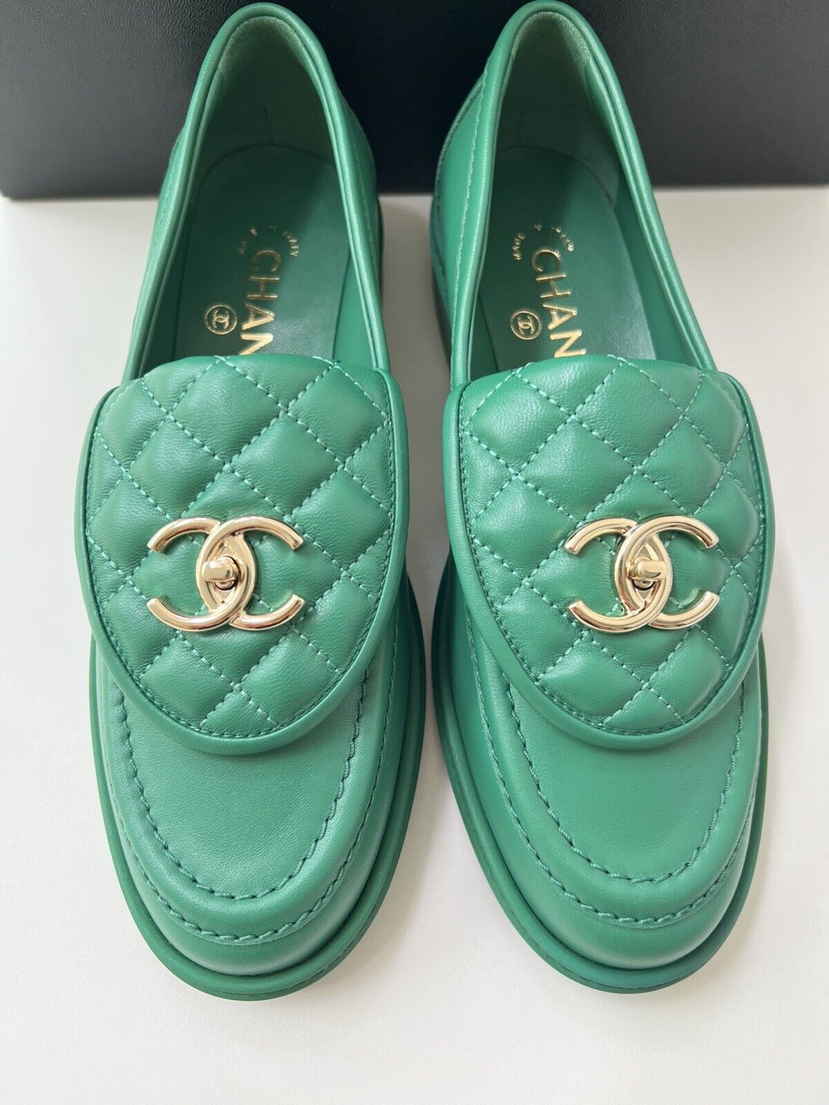 Chanel 22P Green Quilted Flap Turn Lock Gold CC Oxford Loafers Mocassins  37.5