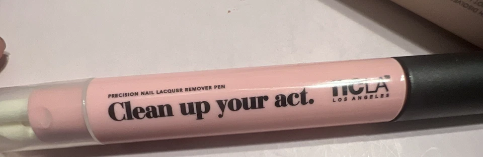 Pluma removedora de esmalte de uñas NCLA Precision Clean Up Your Act tamaño completo nueva en caja Foto 3 de 4