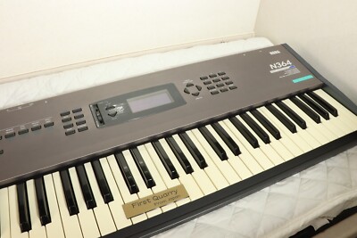 KORG N364 Music Workstation 61-Key Keyboard Synthesizer