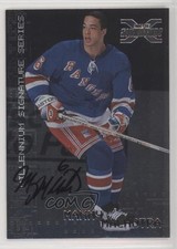 2002 ITG Be A Player Signature Series 1999-00 Buybacks Manny Malhotra Auto 0a4