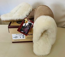 NEW   Bearpaw  Shearling Plush Slipper/Shoe Sand/Natural - Size 6