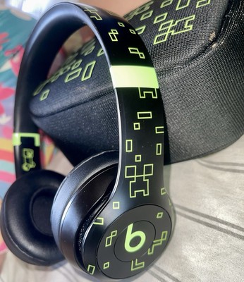 Limited edition Beats Solo 4 Bluetooth Wireless Headphones