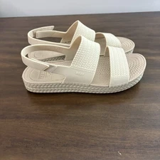 Reef Women's Sandals Ivory Beige Size 10 EUC SB#5