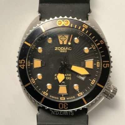 Zodiac OCEANAIRE ZO8007 Automatic Diver Men's Watch Black Dial 45mm SS Case
